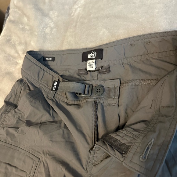 Rei Sahara Convertible Pants - Picture 2 of 9